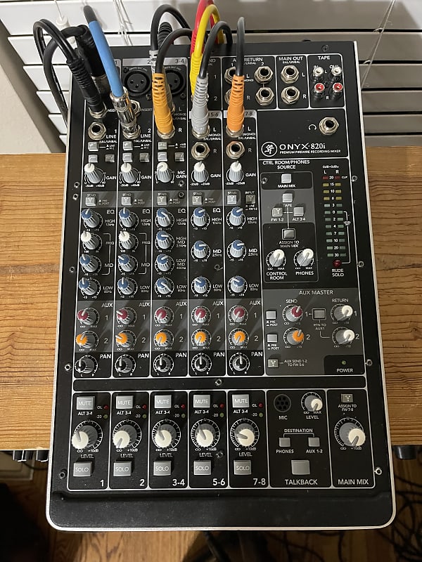 Mackie Mixer Onyx 820i / Effects Processor Lexicon MX200