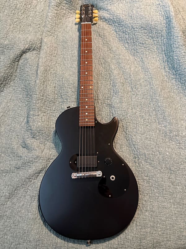 ギター Gibson melody maker ebony Gibson Melody Maker Satin Ebony 2011 – Chicago Music Exchange