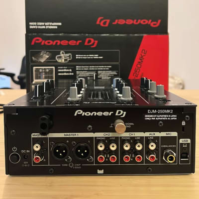Pioneer DJM-250MK2 2-Channel Professional DJ Mixer 2023 image 4