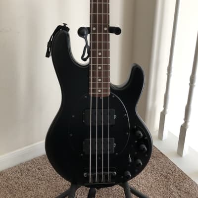 ベース Musicman Stingray SR-4 H Stealth Black Sterling By Music Man StingRay RAY4HH Bass Guitar - Stealth