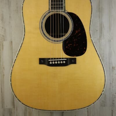 Martin Standard Series D-42