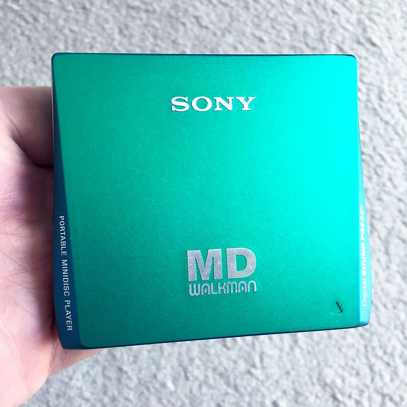 Sony MZ-E75 Walkman MiniDisc Player, Super Rare Green ! NEAR MINT ! Working  !