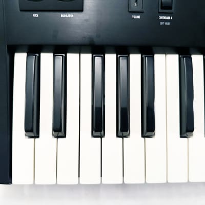 ALESIS QS6 64-Voice Synthesizer 61-Key Keyboard. Works Great. Sounds Perfect ! image 5