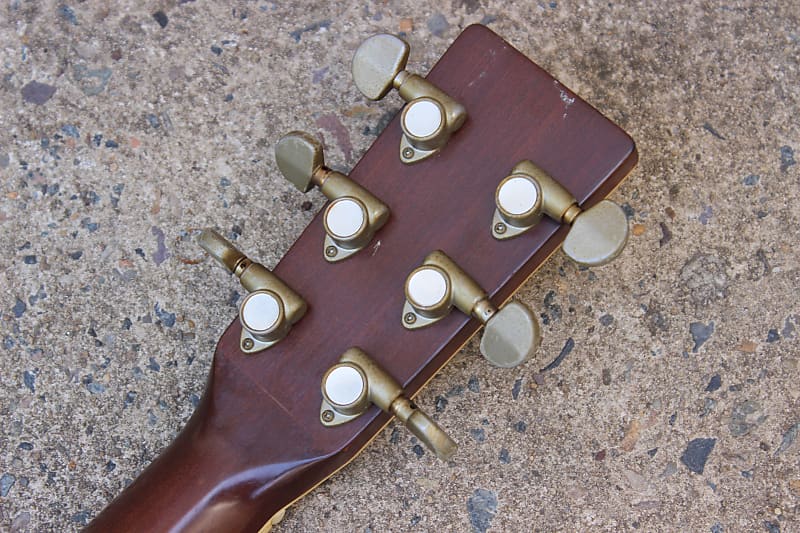 1970s Tokai Cats Eyes CE-300 Vintage Acoustic (Made in Japan