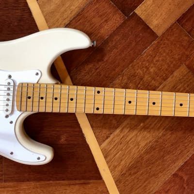 100% ORIGINAL Aria Pro II Fullerton FL50s Stratocaster USA MADE 1996 Faded Olympic White w/ Padded Road Runner Gig Bag Case image 2