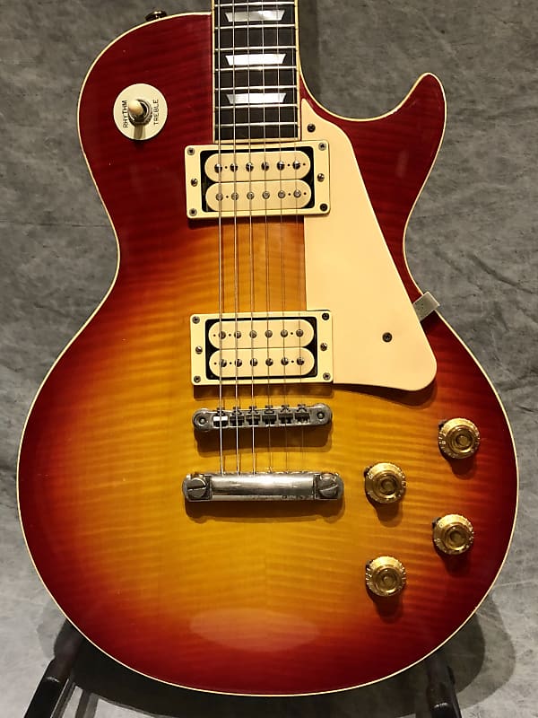 Aria Pro II LS 800 Leopard series. from 1980 made by