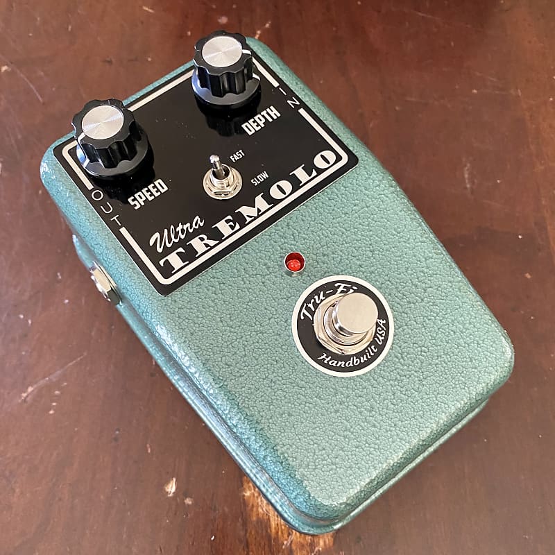 Used Tru-Fi Ultra Tremolo Guitar Pedal — Truetone Music