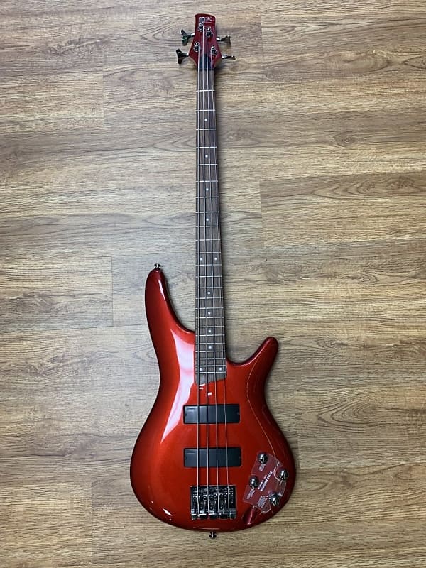 Ibanez Sr300 Bass Guitar 4 String Active Candy Apple Red (Used