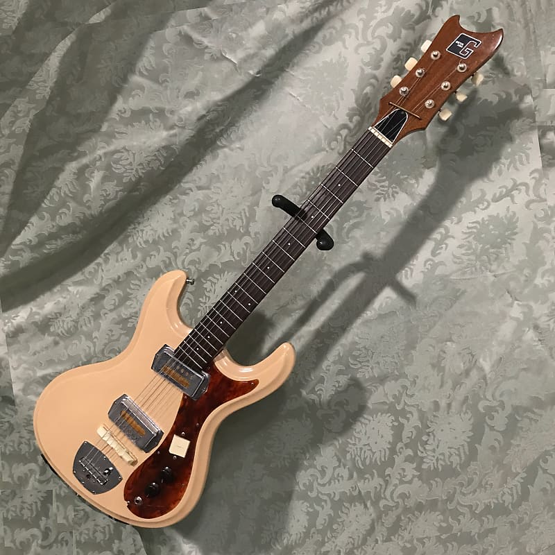 Guyatone LG-50T Mosrite Inspired Guitar Original Case 1965