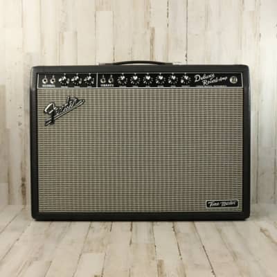 Fender Tone Master Deluxe Reverb 2-Channel 22-Watt 1x12