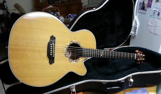 Takamine Ltd 2001 Natural Gloss only 1400 made