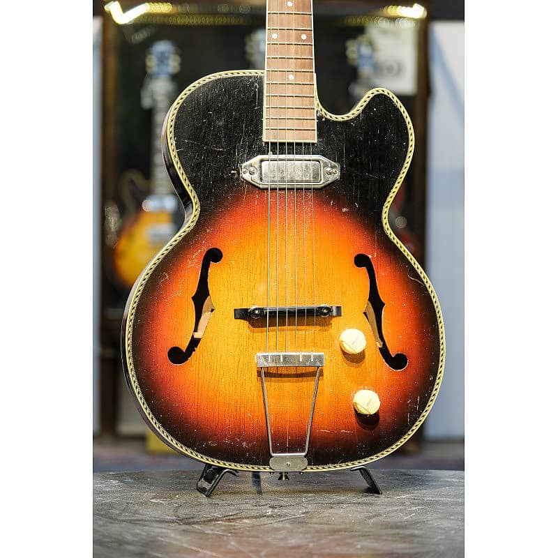 1960s Kasuga Mellow Tone Silver hollowbody sunburst | Reverb