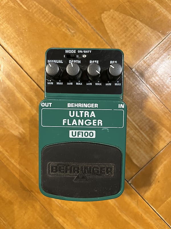 Behringer UF100 Ultra Flanger