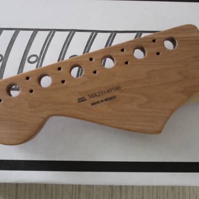 Fender 099-0403-920 Roasted Maple Stratocaster Neck, 22-Fret - Pau Ferro (B-Stock) image 3