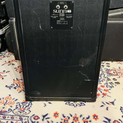 1982 Sunn 210T 2x10 Bass Speaker Cabinet image 3