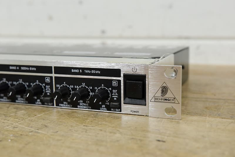 Behringer Ultra-Q Pro PEQ2200 5-Band Parametric Equalizer (church