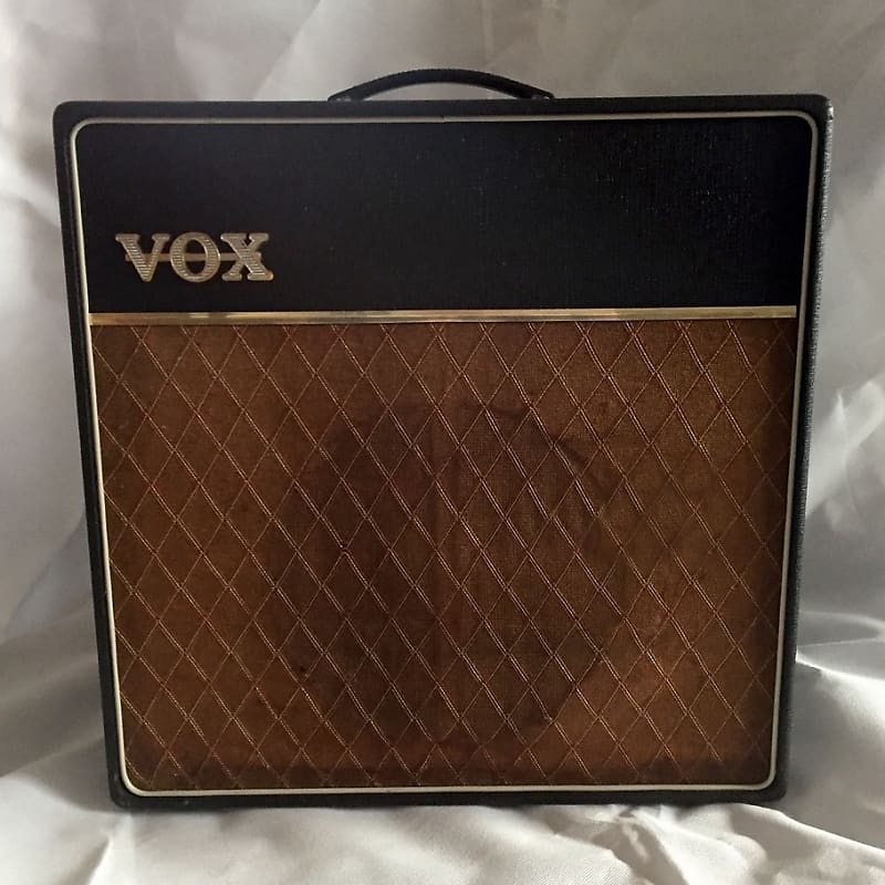 Vox AC-15 2-Channel 15-Watt 1x12" Guitar Combo 1959 - 1968 image 8