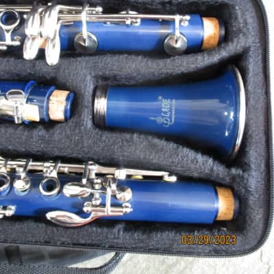 Blue color Clarinet image 3