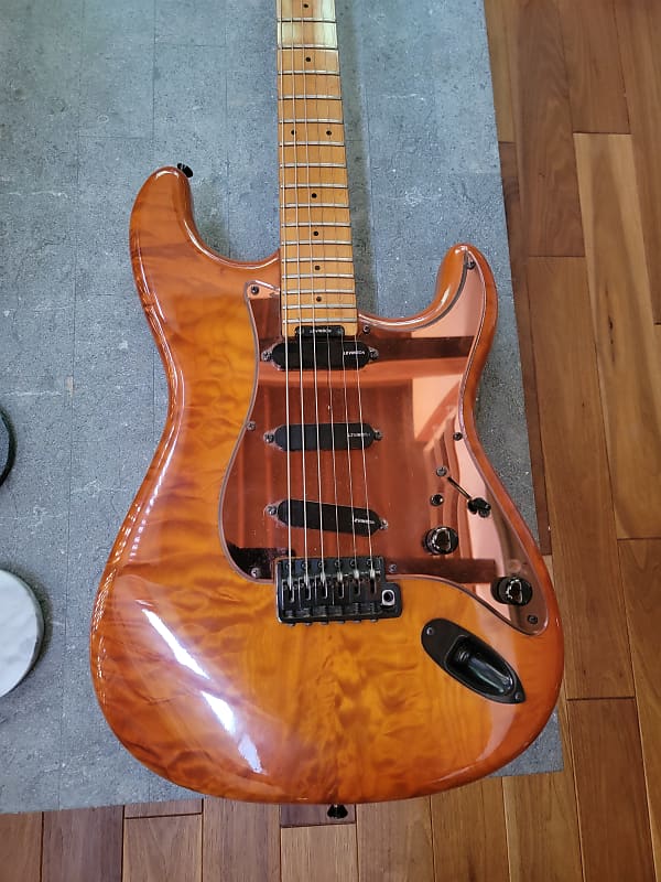 HardRelic Blade Levinson R-2 シースルーダルブルー Levinson Blade Guitars R2 1988 Ocean Blue Guitar For Sale
