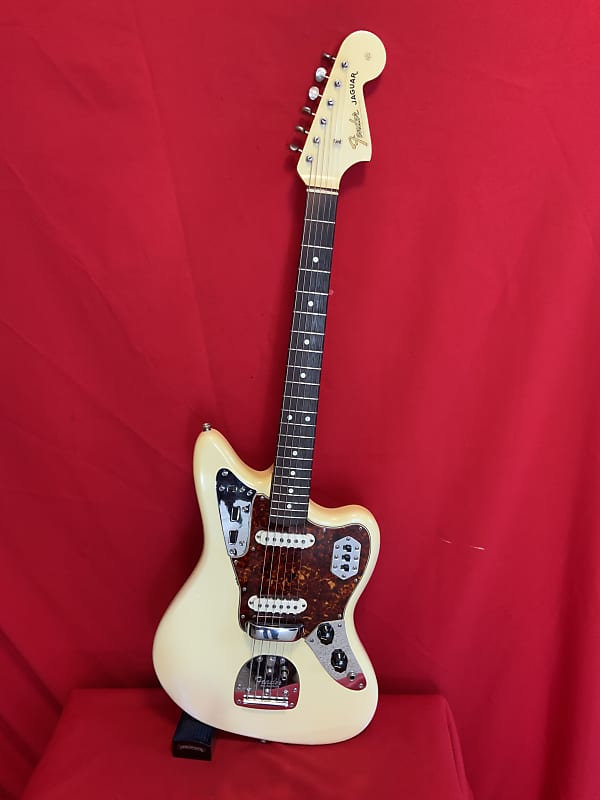 Fender Jaguar/ジャガー 1965年製 ビンテージ Fender 1965年製 JAGUAR / Olympic White（ビンテージ