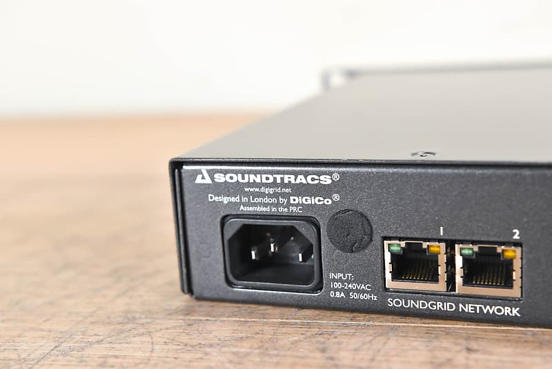 Waves DiGiGrid S POEハブ Waves DiGiGrid S POEハブ