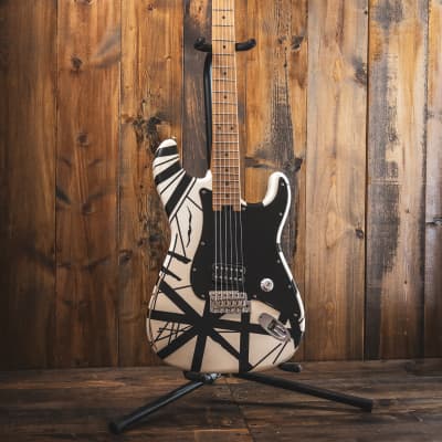EVH Striped Series '78 Eruption, Maple Fingerboard, White with Black Stripes Relic image 2