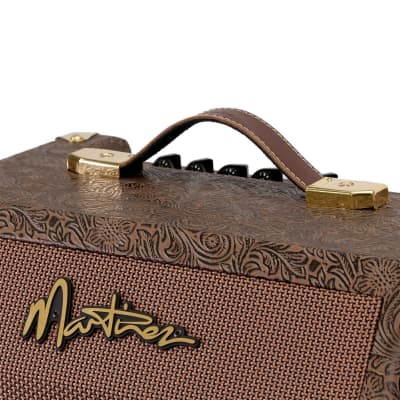 Martinez Retro-Style 15 Watt Acoustic Guitar Amplifier with Chorus (Paisley Brown) image 7