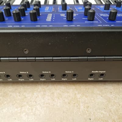 Dave Smith Instruments Poly Evolver Kb - updated to POTENTIOMETER Edition Boards + Old boards for spare parts in an eventual future use image 5