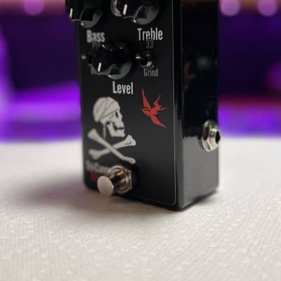 Clone Fortin 33 Grind T.C. Integrated preamp pre clean boost with channel switching 2022 Black image 4