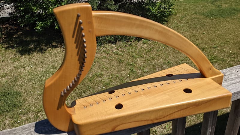 Ardival Kilcoy Wire Strung Travel Harp Reverb Ardival Kilcoy Wire Strung Travel Harp Reverb