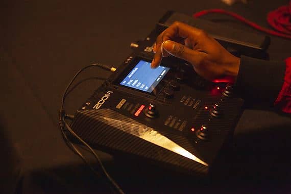 最終値下げ ZOOM G6 ZOOM G6 Multi-Effects Processor <ズーム>｜平野楽器 ロッキン
