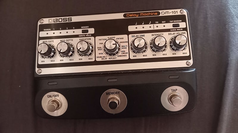 Boss DM-101 Delay Machine