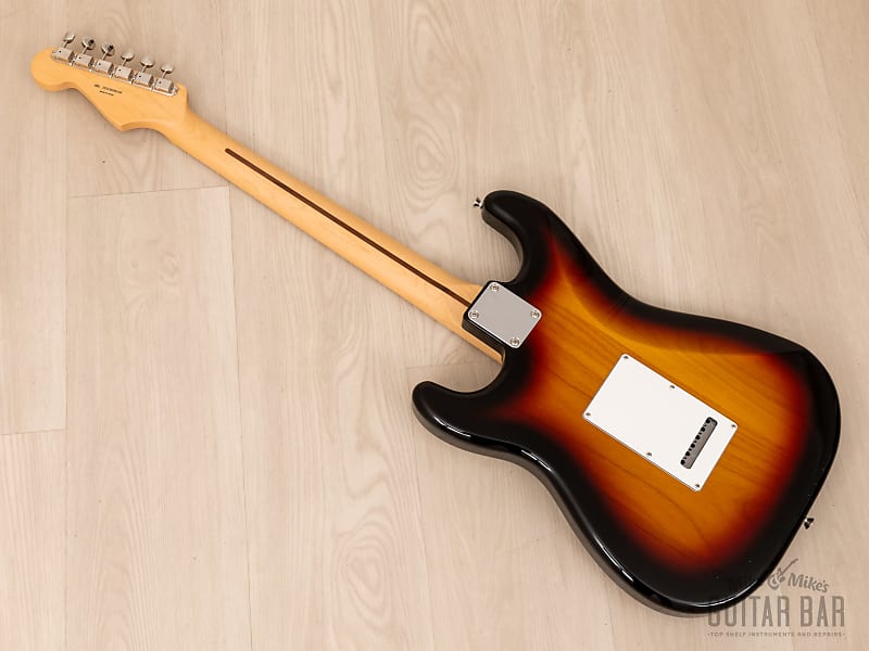 2023 Fender Hybrid II Stratocaster Sunburst, Near-Mint w