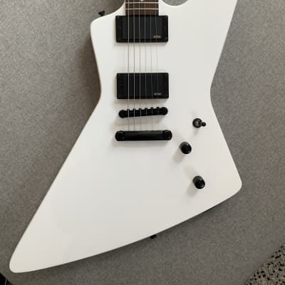 epiphone 1984 Explorer EX ホワイト エクスプローラー Epiphone 1984 Explorer EX Alpine White | USA