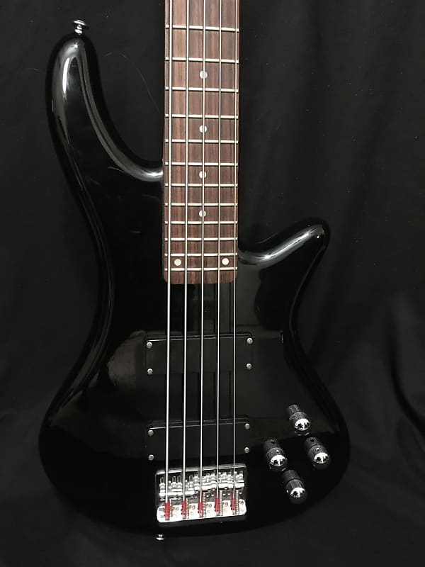 Schecter Diamond Series Deluxe-5 5 String 2002 Black -- Hard-Case Included