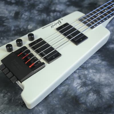 Steinberger XT-2 Bass White Left Handed w/ Hard Case image 6