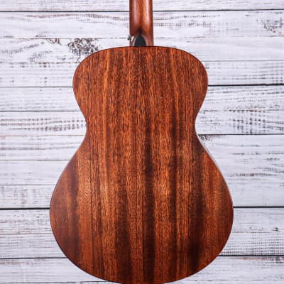 Breedlove Discovery S Concerto Acoustic Guitar | Natural Satin image 2