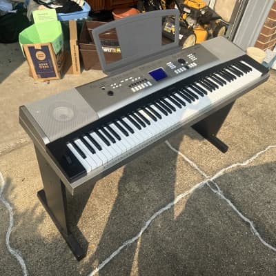Yamaha YPG535 Portable Grand Piano - Black