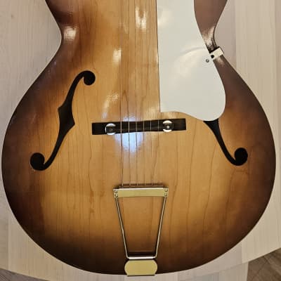 美品　シルバートーン　Silvertone arched top guitar 美品 シルバートーン Silvertone arched top guitar 美品