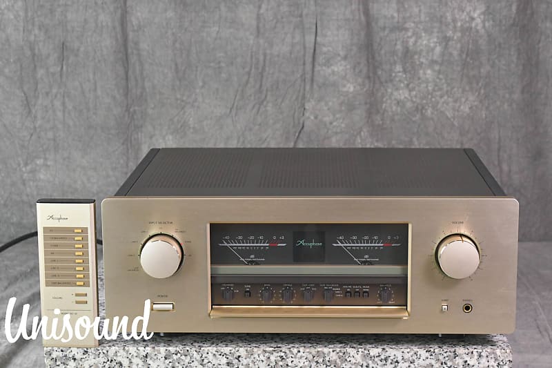 Accuphase E-406 Integrated Stereo Amplifier in Excellent Condition  			