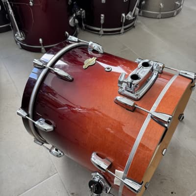 Pearl Masters MCX 18x16 Maple bass drum - Chestnut fade image 2