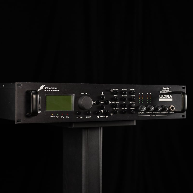 Fractal Audio Axe-FX Ultra | Reverb Canada