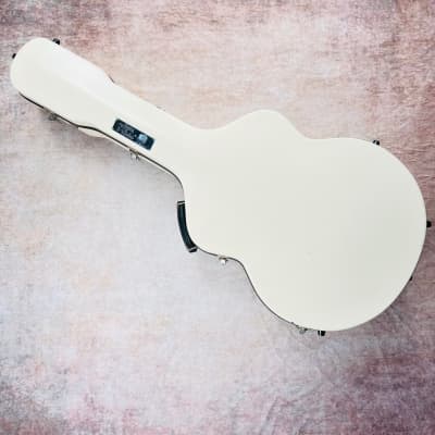 Gibson Custom SJ-200 Vine Acoustic Guitar 2004 - Natural image 23