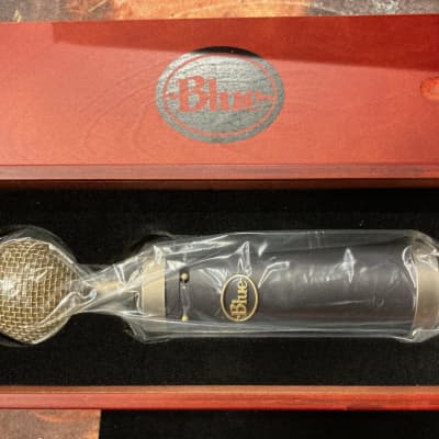Blue Baby Bottle SL Large Diaphragm Cardioid Condenser Microphone