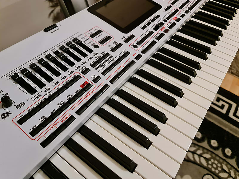 Korg Pa4X 76-Key Professional Arranger 2010s - Black image 1