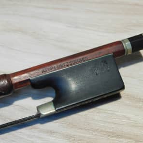 Hr pfretzschner violin bow top