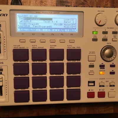 Custom MPC Stuff Akai MPC1000 w/ Max RAM (128MB), Internal | Reverb