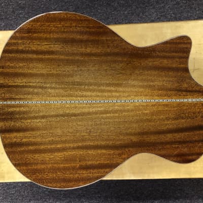 Eastman Grand Auditorium AC522CE Goldburst Cutaway Guitar W/Pickup & Hardshell Case image 7