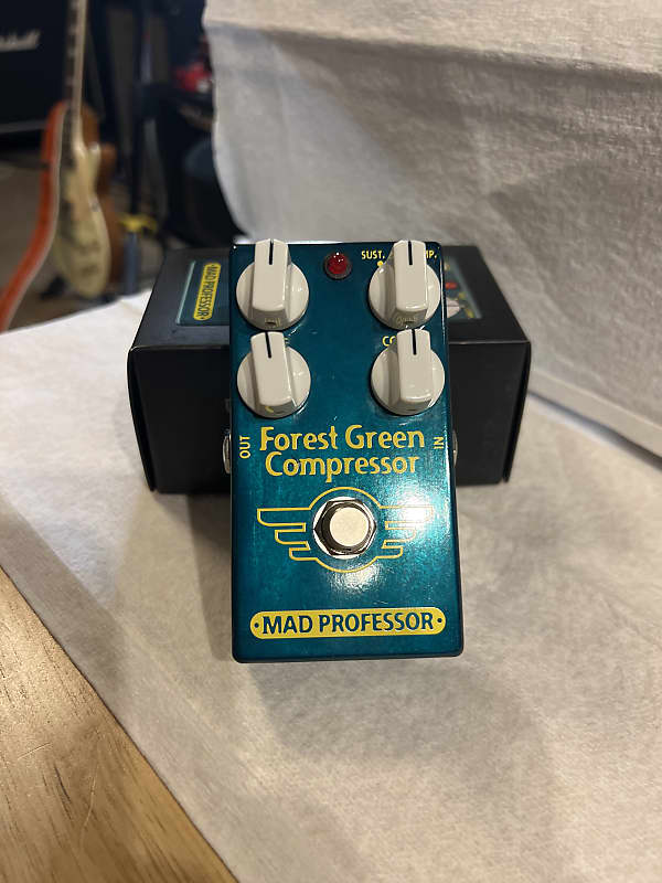 Mad Professor Forest Green Compressor