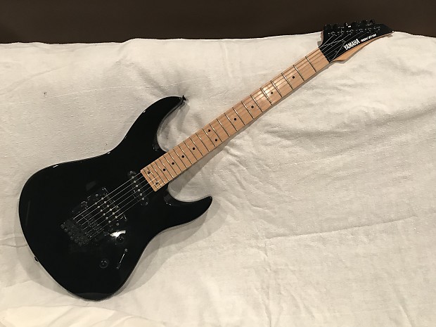 Yamaha rgx shop 211 electric guitar